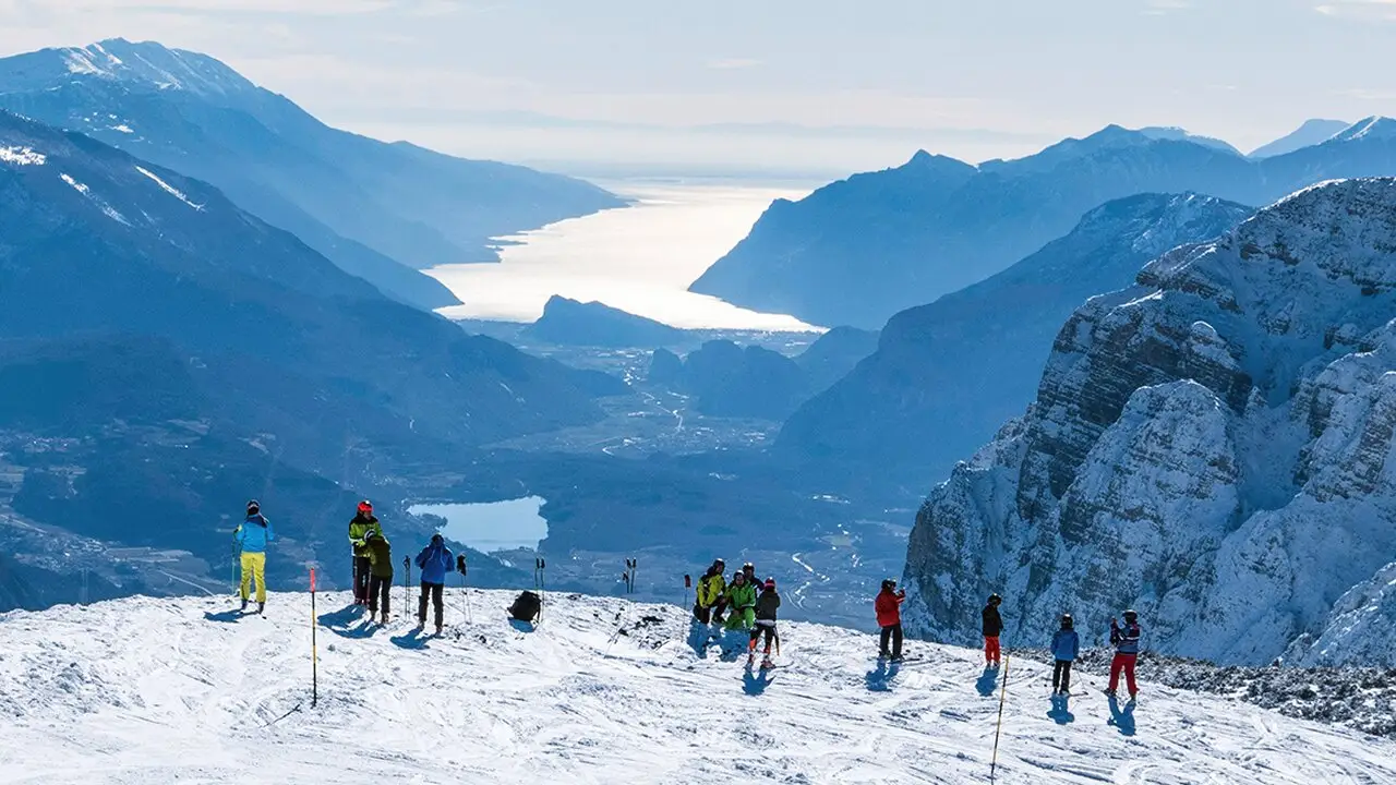 skiing in andalo